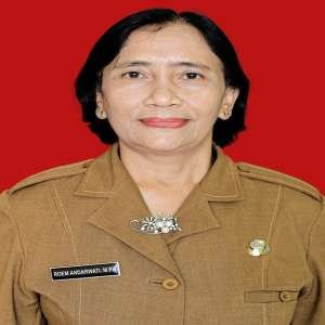 Roem Andarwati, M.Pd
